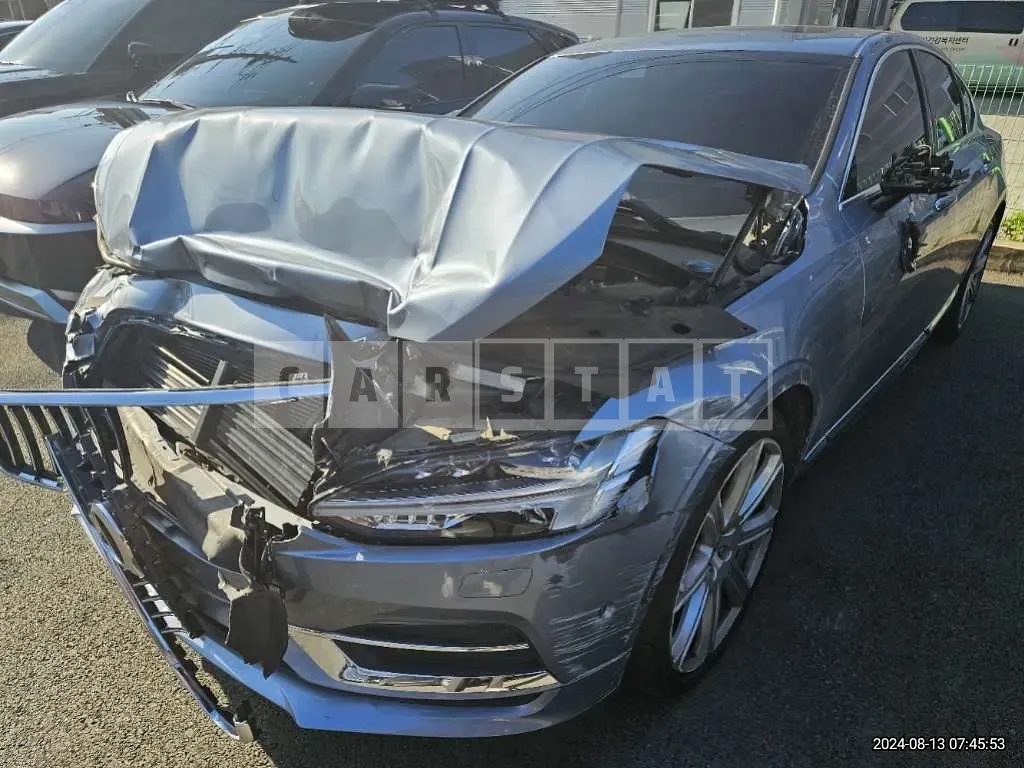 Photo 2 of 23: 2019 Volvo S90D5 — Korean insurance auction