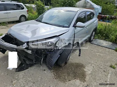 Photo 1 of 18: 2017 Hyundai Tucson — Korean insurance auction