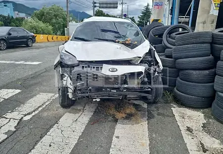 Photo 2 of 18: 2019 Kia Sportage, VIN KNAPR813BKK708524 — Korean insurance auction