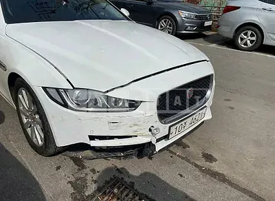Photo 1 of 29: 2017 Jaguar XE 20T, VIN SAJAB4BG8HA969682 — Korean insurance auction