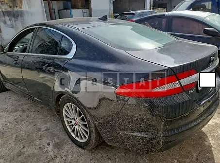 Photo 2 of 22: 2015 Jaguar XF 2.2d, VIN SAJAA05J4FDU62471 — Korean insurance auction