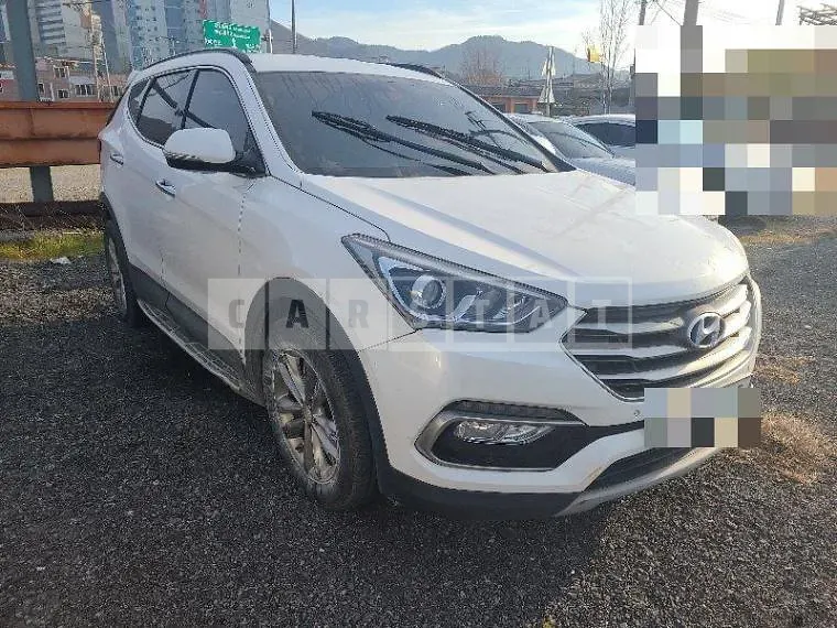 Photo 2 of 29: 2017 Hyundai Santa Fe DM 4WD — Korean insurance auction