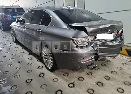 Photo 2 of 13: 2016 BMW 520d, VIN WBA5E5101GG205215 — Korean insurance auction