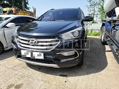 Photo 1 of 19: 2016 Hyundai Santa Fe DM 4WD — Korean insurance auction