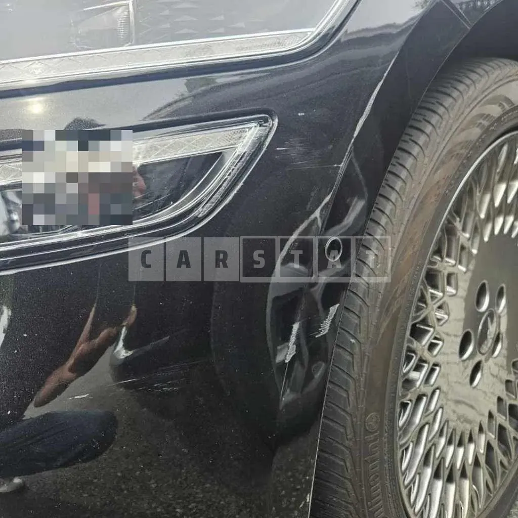Photo 2 of 3: 2023 Genesis (parts) G80 Headlamp — Korean insurance auction