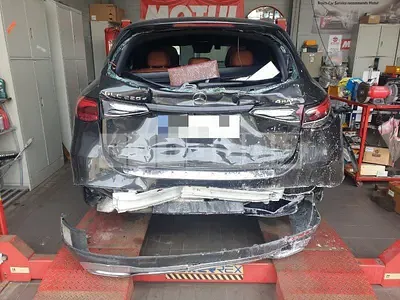 Photo 1 of 20: 2023 Mercedes-Benz GLC220 d 4Matic — Korean insurance auction