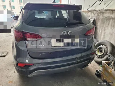 Photo 1 of 4: 2016 Hyundai Santa Fe 2.0, VIN KMHSW81UBGU631601 — Korean insurance auction