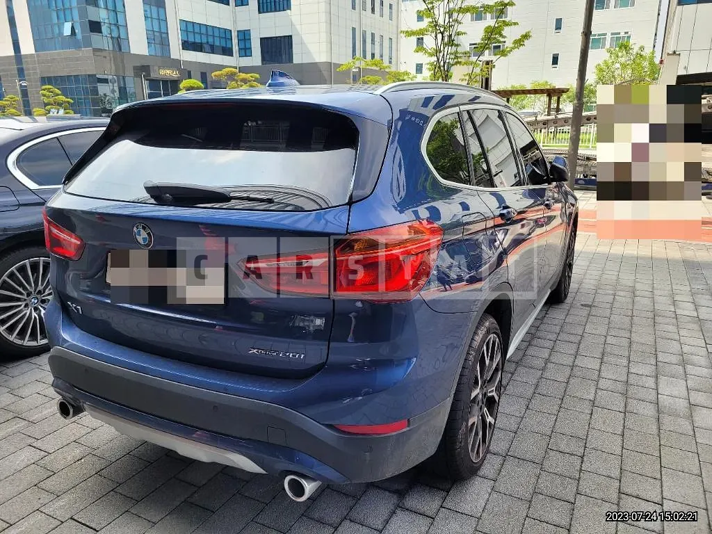 Photo 2 of 54: 2022 BMW X1 xDrive20i, VIN WBA11DG09N5V29890 — Korean insurance auction