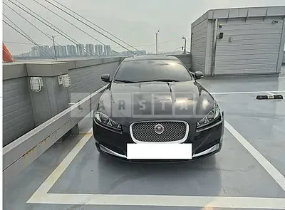 Photo 1 of 14: 2015 Jaguar XF 2.2d — Korean insurance auction