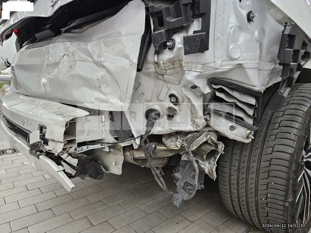 Photo 2 of 8: 2019 BMW X5 M50d — Korean insurance auction