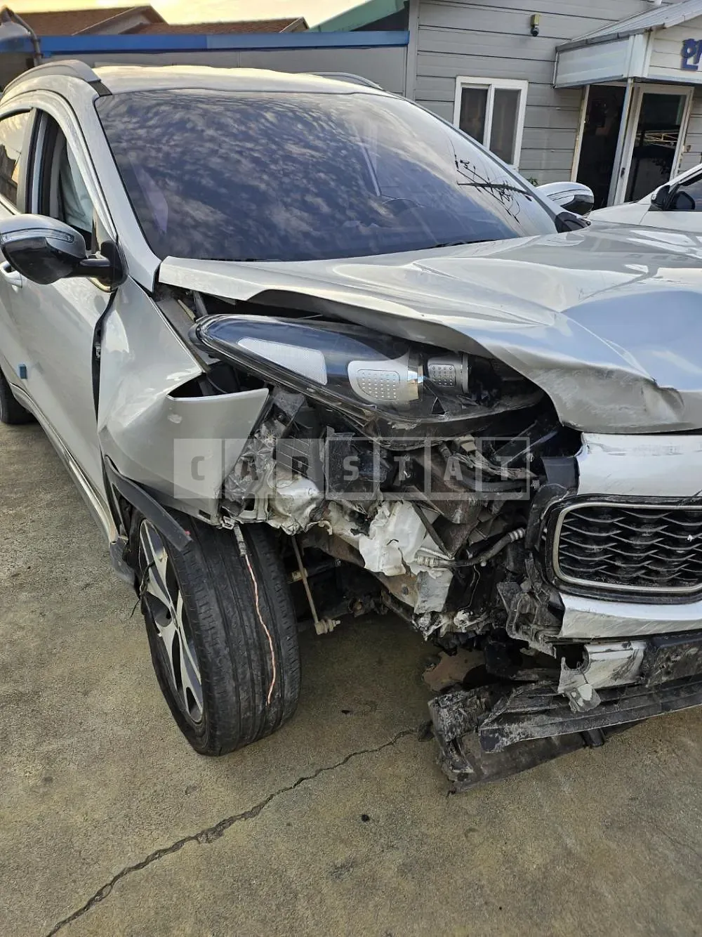 Photo 2 of 13: 2016 Kia Sportage, VIN KNAPN813BHK218757 — Korean insurance auction
