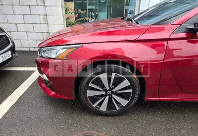 Photo 1 of 31: 2019 Nissan Altima 2.5 — Korean insurance auction