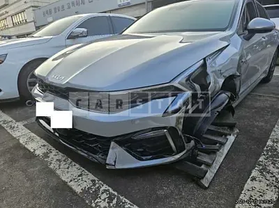 Photo 1 of 33: 2025 Kia K5 — Korean insurance auction