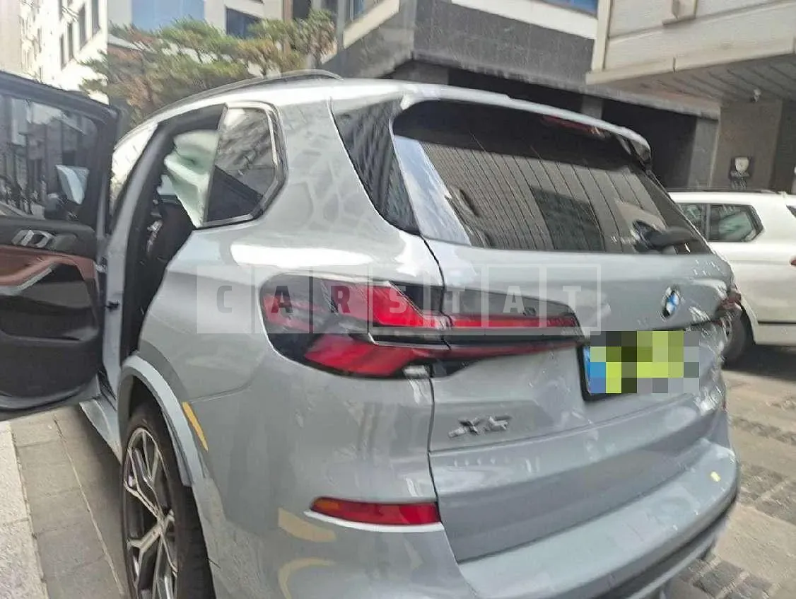 Photo 2 of 132: 2025 BMW X5 xDrive40i — Korean insurance auction