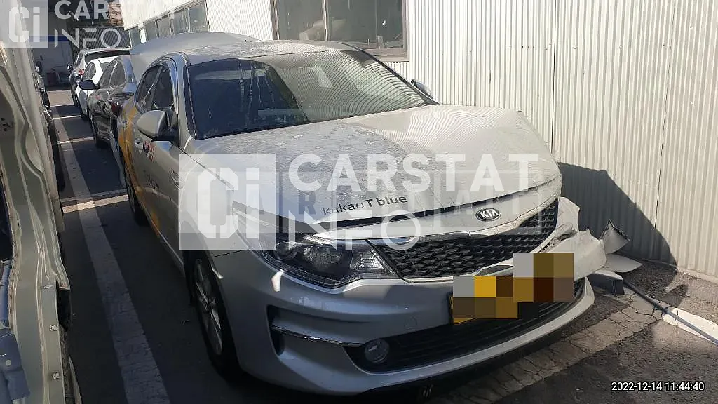 Photo 2 of 6: 2017 Kia K5 2.0(LPI) — Korean insurance auction