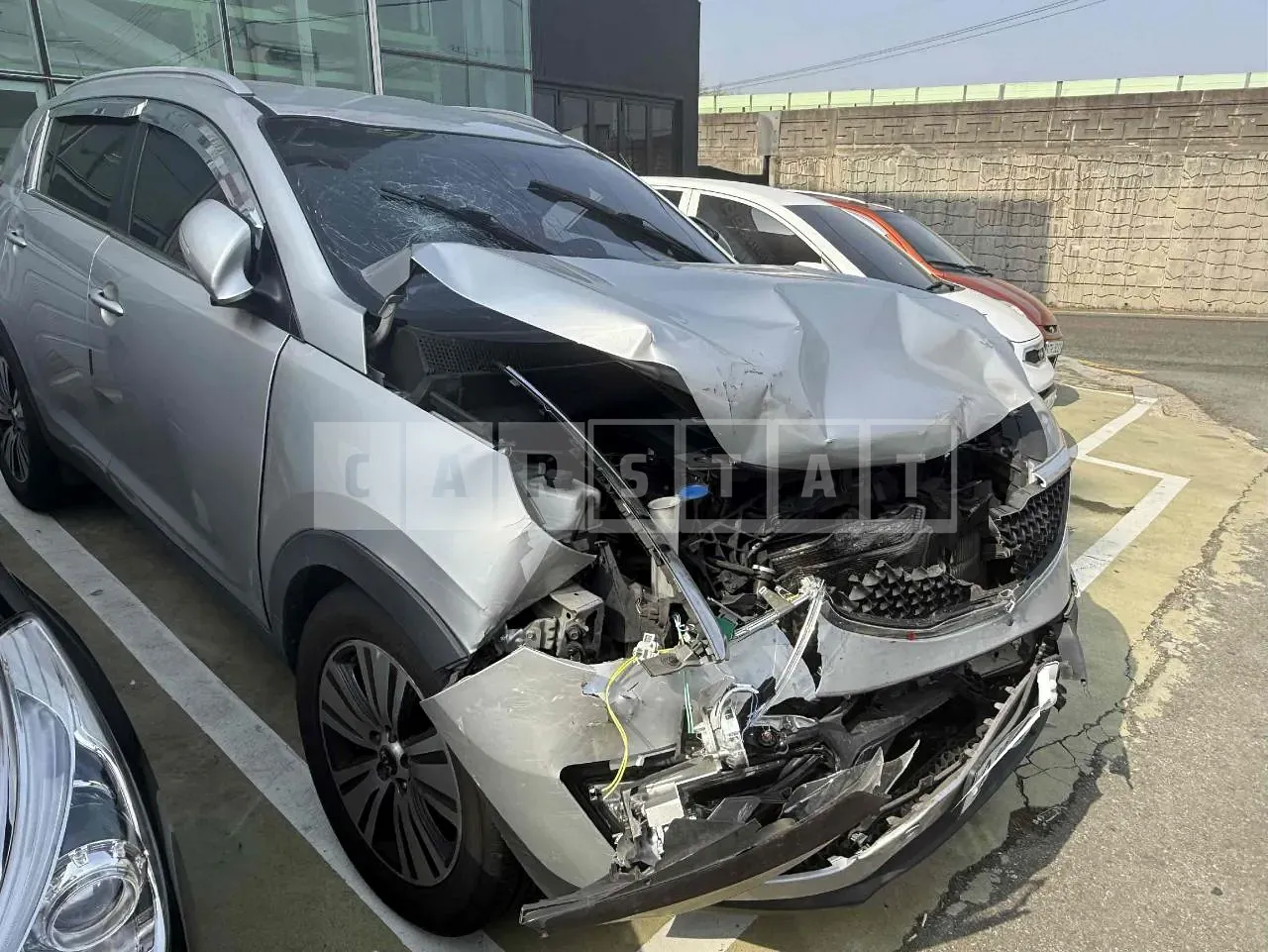 Photo 2 of 10: 2015 Kia Sportage, VIN KNAPC813BFK784078 — Korean insurance auction