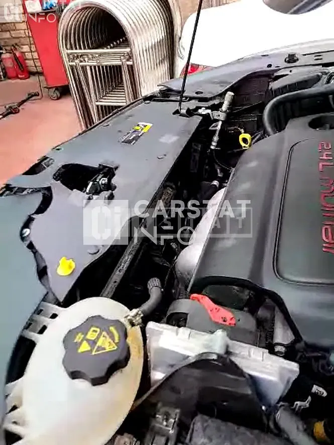 Photo 2 of 42: 2019 Jeep Straw Compass 2.4, VIN 3C4NJDCB7KT646990 — Korean insurance auction
