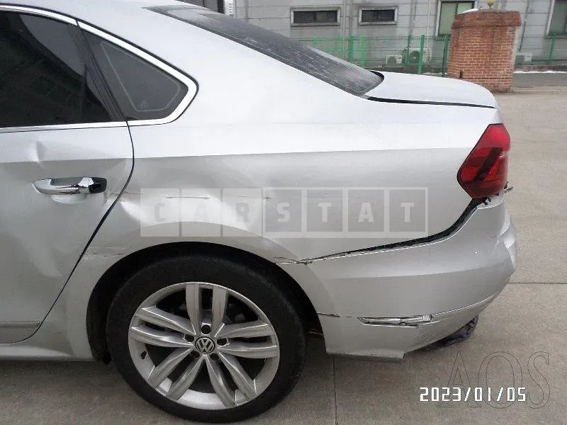 Photo 2 of 42: 2018 Volkswagen Passat 2.0 TSI, VIN 1VWZZZA3ZJC042861 — Korean insurance auction