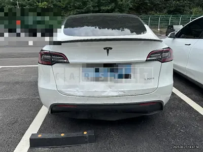 Photo 1 of 31: 2021 Tesla Model Y Performance — Korean insurance auction