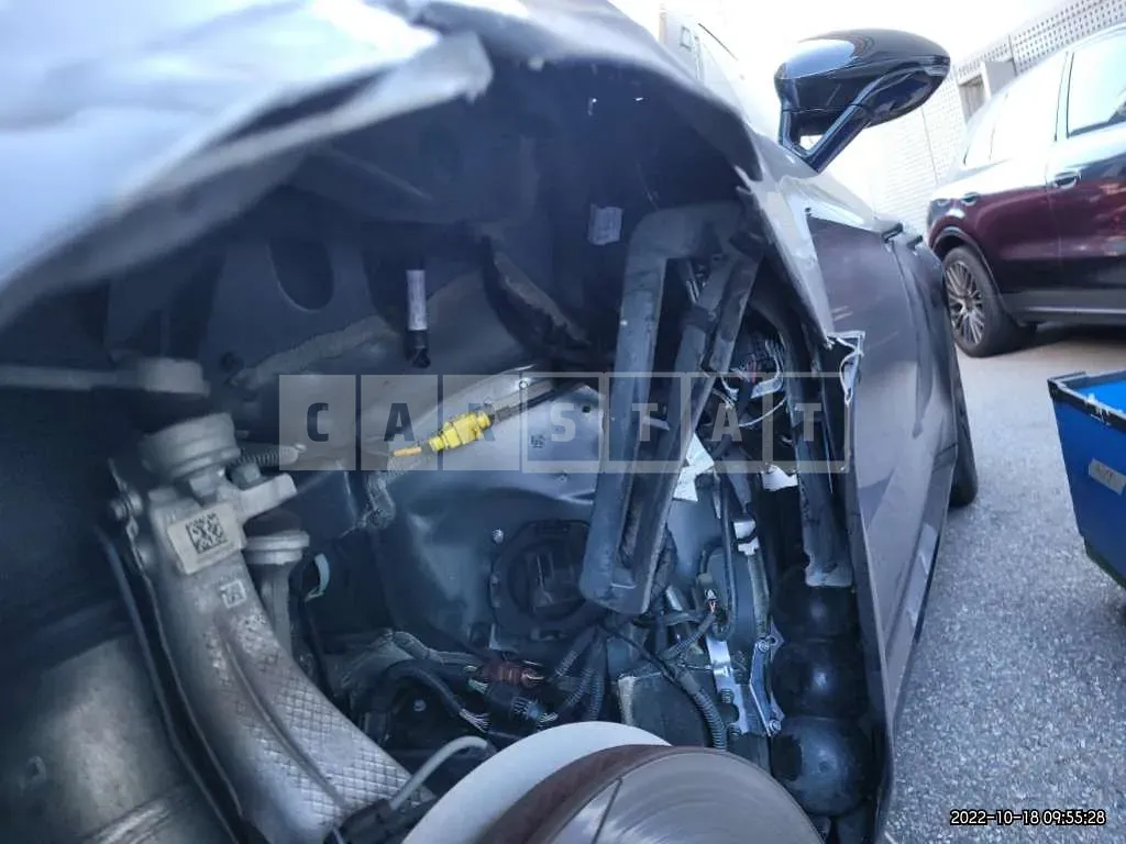 Photo 2 of 50: 2020 Porsche Panamera GTS, VIN WP0AG2972LL146057 — Korean insurance auction