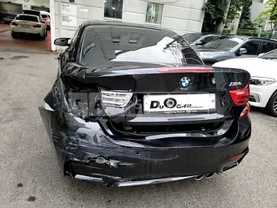 Photo 1 of 16: 2015 BMW M4 Convertible, VIN WBS3U9104FJ955691 — Korean insurance auction