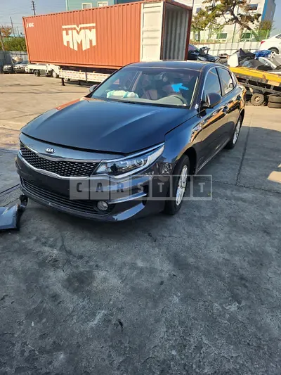 Photo 1 of 12: 2017 Kia K5 2.0 LPG — Korean insurance auction