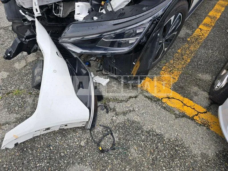 Photo 2 of 57: 2023 Kia EV6 — Korean insurance auction