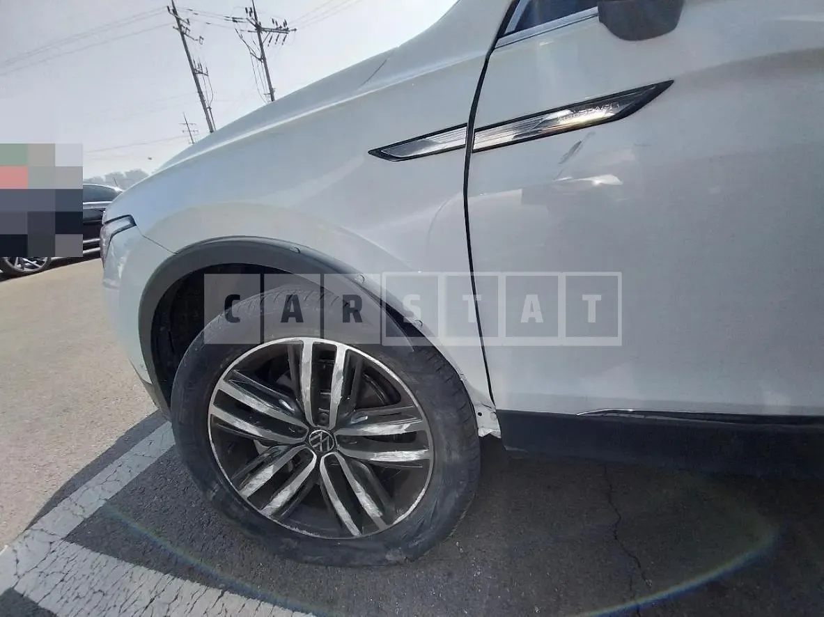Photo 2 of 24: 2022 Volkswagen Tiguan Allspace, VIN WVGZZZ5N3PM000594 — Korean insurance auction