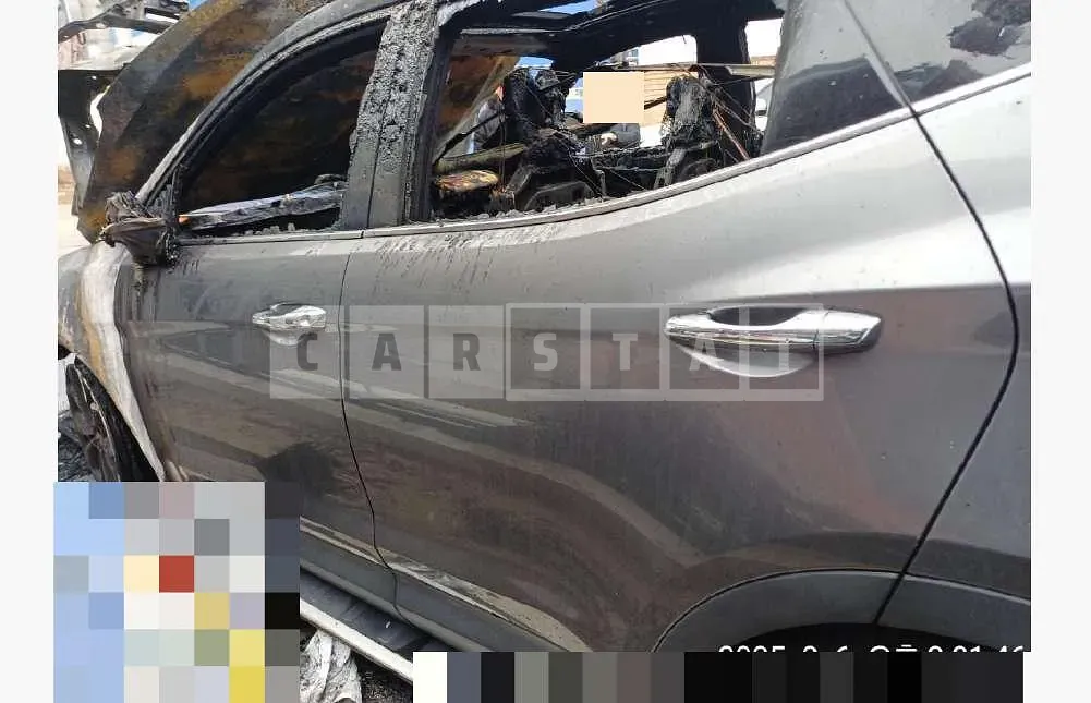 Photo 2 of 12: 2014 Hyundai Santa Fe DM Diesel 2.2 4WD — Korean insurance auction