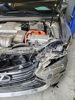 Photo 2 of 32: 2017 Lexus ES300h — Korean insurance auction