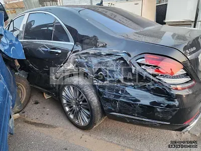 Photo 1 of 46: 2018 Mercedes-Benz S560 4Matic L, VIN WDDUG8GB9JA414754 — Korean insurance auction