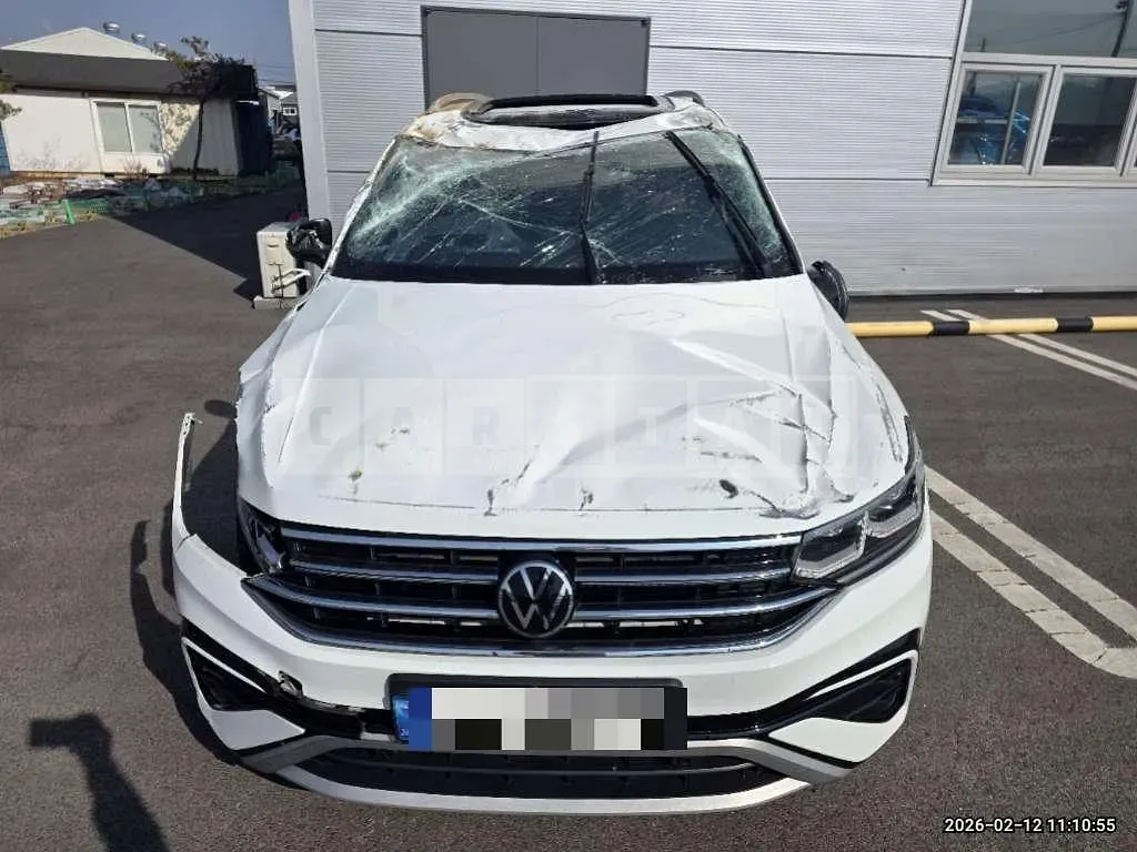 Photo 2 of 23: 2022 Volkswagen Tiguan All Face — Korean insurance auction