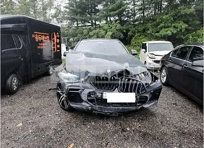 Photo 1 of 14: 2022 BMW X6 xDrive 40d — Korean insurance auction