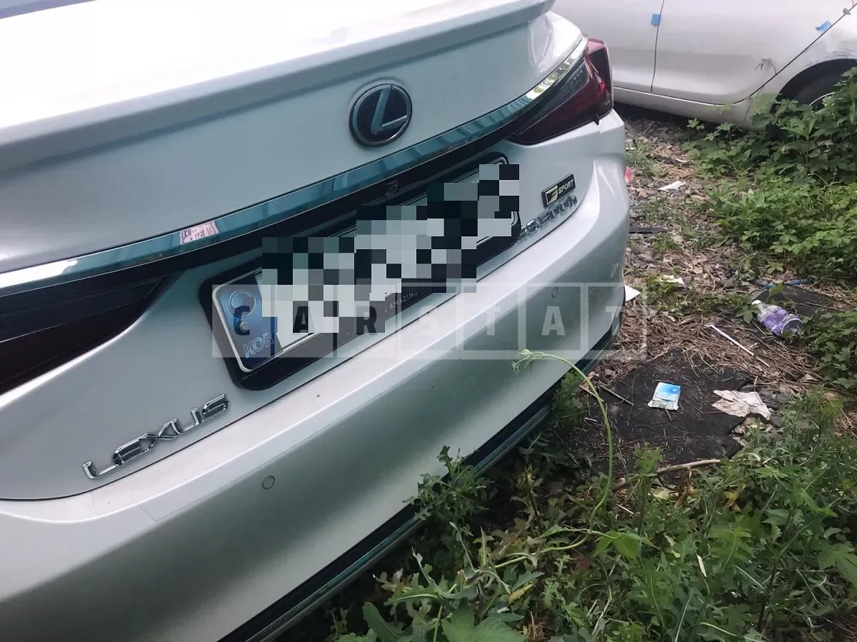 Photo 2 of 9: 2020 Lexus ES300h — Korean insurance auction