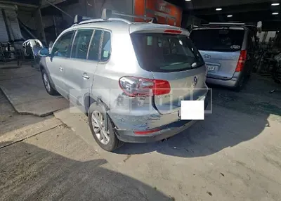 Photo 1 of 19: 2015 Volkswagen Tiguan 2.0 TDI Blue Motion, VIN WVGZZZ5NZFW534664 — Korean insurance auction