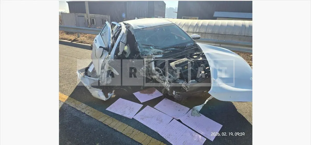 Photo 2 of 4: 2019 Kia Kz — Korean insurance auction