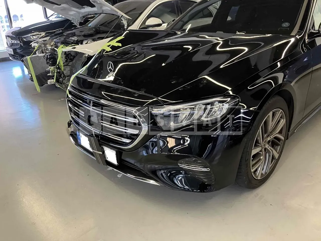 Photo 2 of 10: 2024 Mercedes-Benz E220d 4Matic, VIN W1KLF0FB0RA030021 — Korean insurance auction