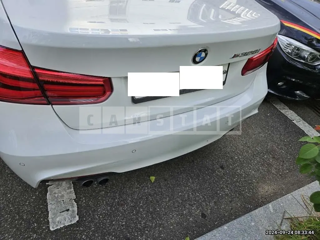 Photo 2 of 26: 2016 BMW 328i, VIN WBA8E9100GK437726 — Korean insurance auction