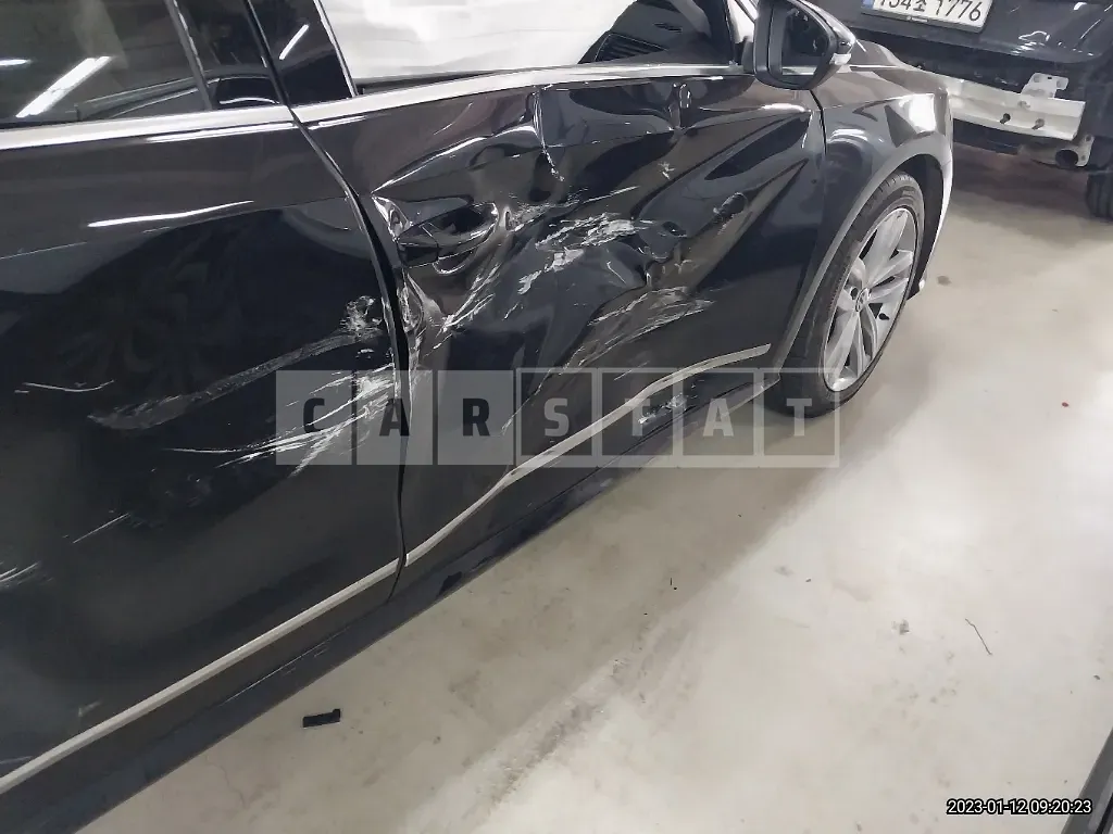 Photo 2 of 41: 2018 Volkswagen Passat 2.0 TSI, VIN 1VWZZZA3ZJC038480 — Korean insurance auction