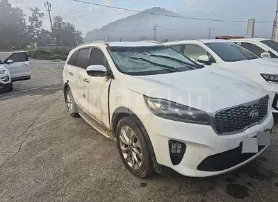 Photo 1 of 23: 2017 Kia Sorento 4WD — Korean insurance auction