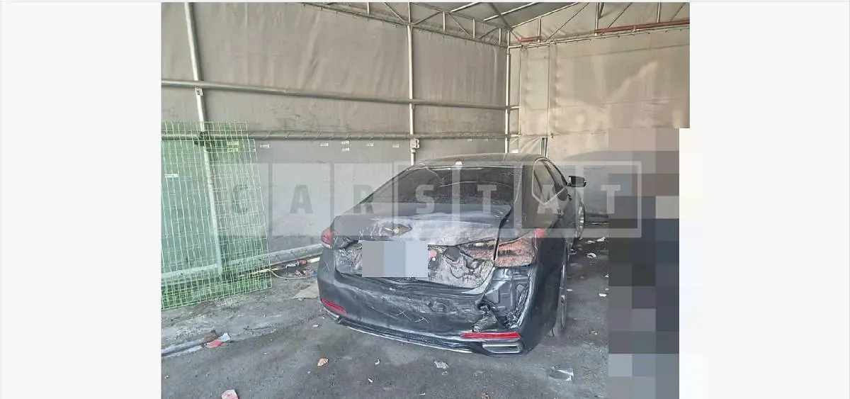 Photo 2 of 21: 2017 Genesis G80 3.3 — Korean insurance auction