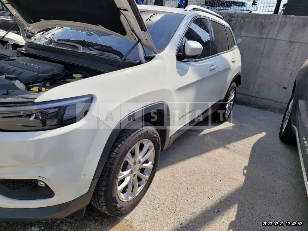 Photo 2 of 16: 2019 Jeep Zip Cherokee 2.4, VIN 1C4PJMCB4KD166775 — Korean insurance auction