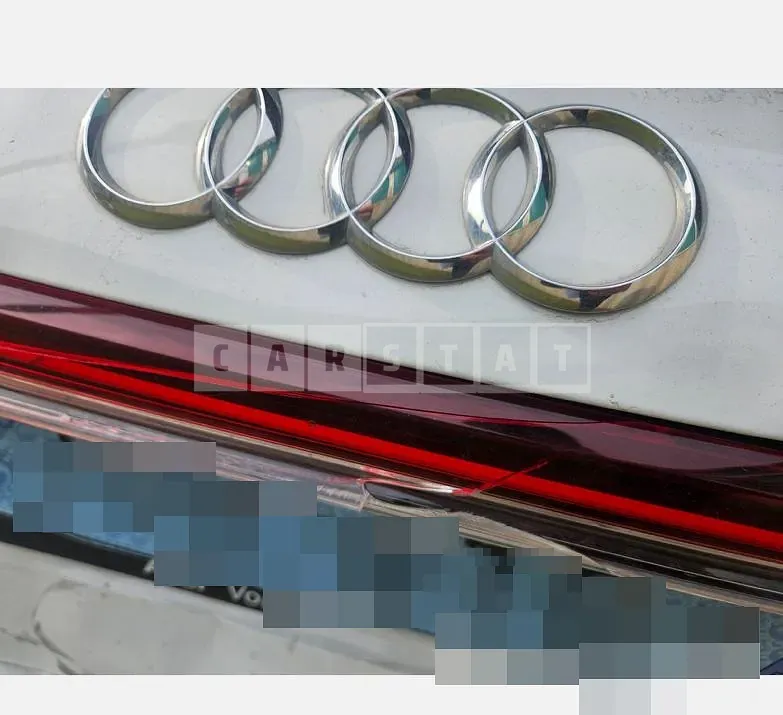 Photo 2 of 48: 2025 Audi Q4 e-tron — Korean insurance auction