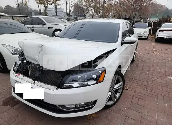 Photo 2 of 50: 2015 Volkswagen Passat 2.0 TDI, VIN 1VWZZZA3ZFC095119 — Korean insurance auction
