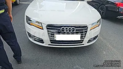 Photo 1 of 33: 2015 Audi A7 45 TDI quattro — Korean insurance auction