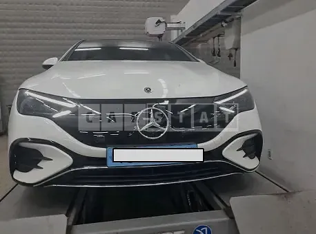 Photo 2 of 9: 2023 Mercedes-Benz EQE350 4Matic, VIN W1KEG1CB5PF027017 — Korean insurance auction