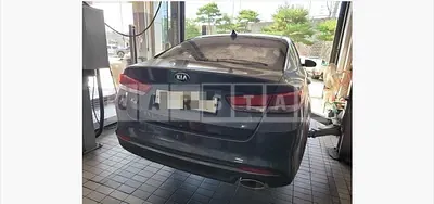 Photo 1 of 25: 2016 Kia K5 2.0 — Korean insurance auction