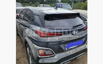 Photo 1 of 5: 2020 Hyundai Kona, VIN KMHK4815GLU504851 — Korean insurance auction