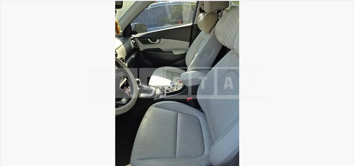 Photo 2 of 34: 2022 Hyundai Kona — Korean insurance auction
