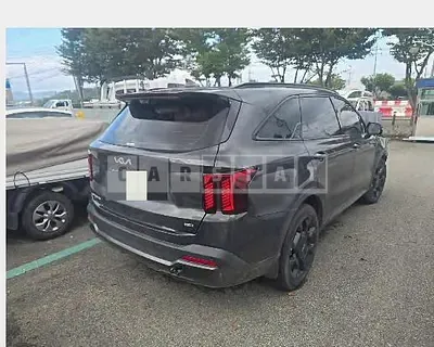 Photo 1 of 25: 2025 Kia Sorento 4WD — Korean insurance auction